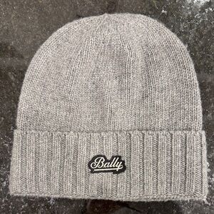 Bally Light Gray Ribbed Beanie
